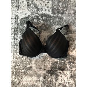 Maidenform NWT Bra Size 38DD